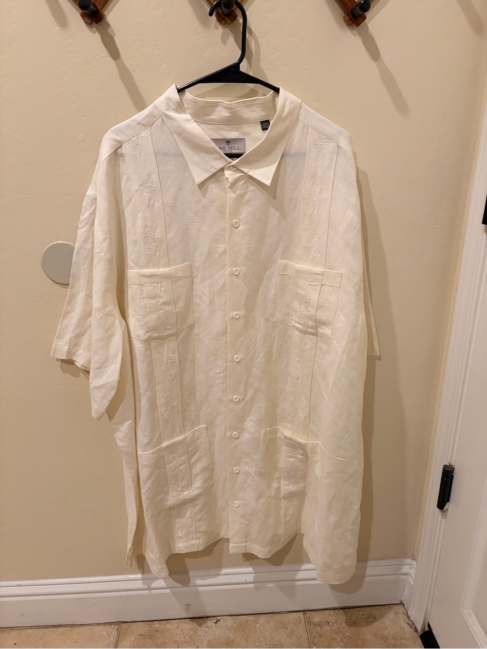 Oak Hill Cream Short-Sleeve Guayabera Button-Down Shirt